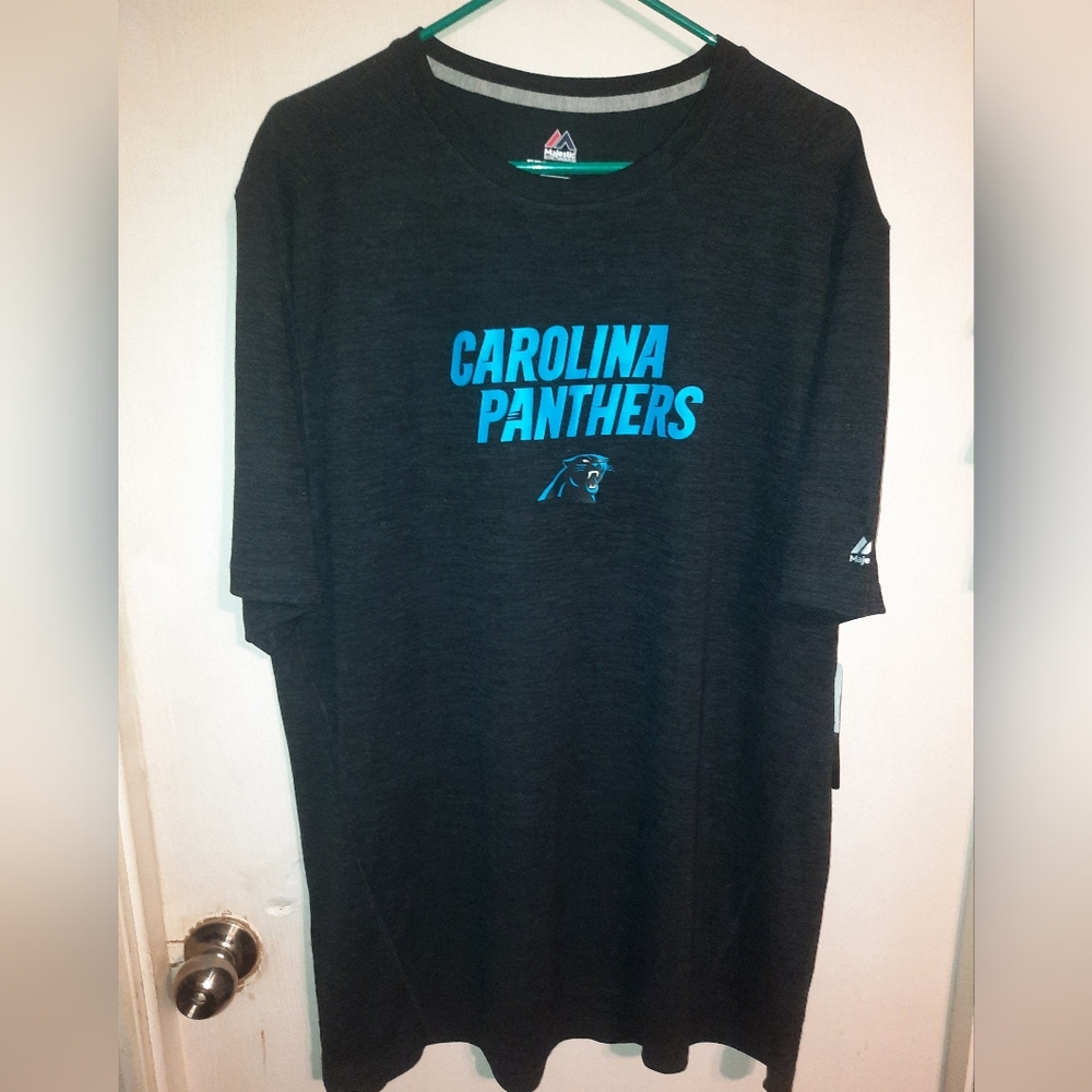 NWT Carolina Panthers Majestic Cool Base Shirt Mens Size XXL 2XL